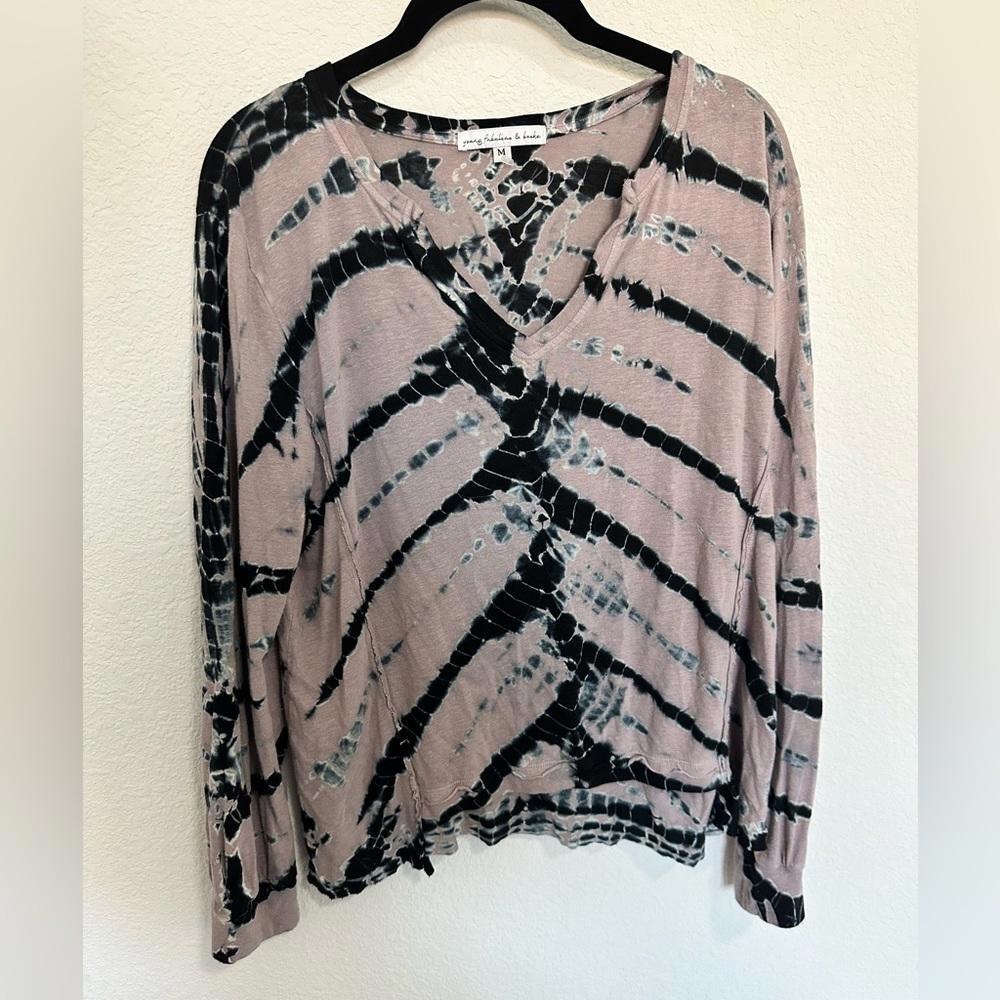 Young Fabulous & Broke Tie Dye Mauve Purple Black Long Sleeve V-Neck Tee Medium